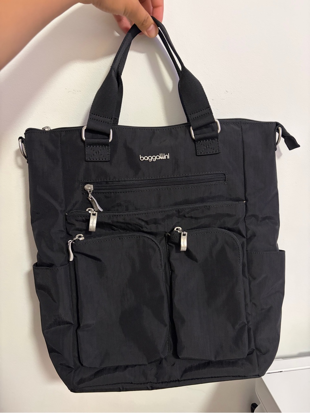 Baggallini Taupe Interior RFID Card Organizer Tote